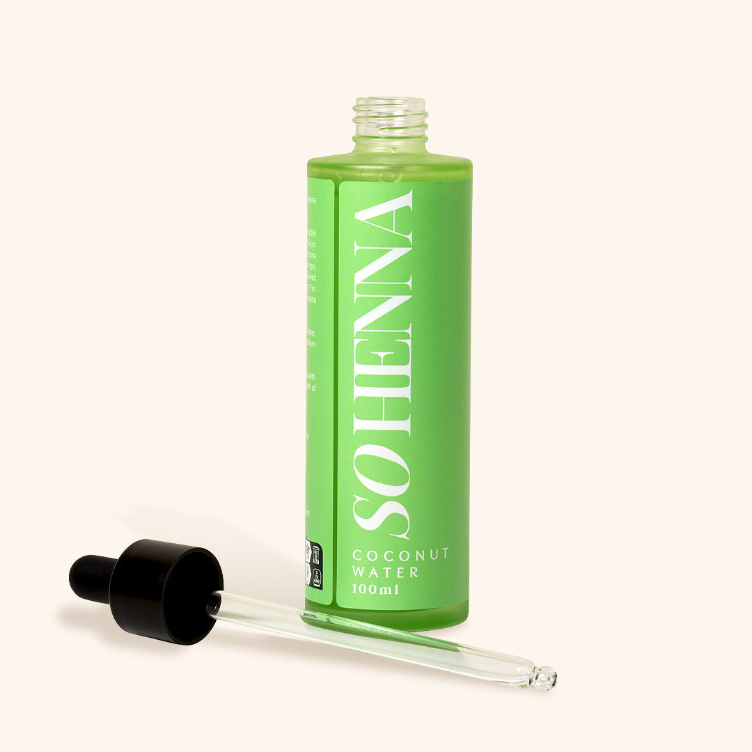 So Henna Mixing Coconut Water