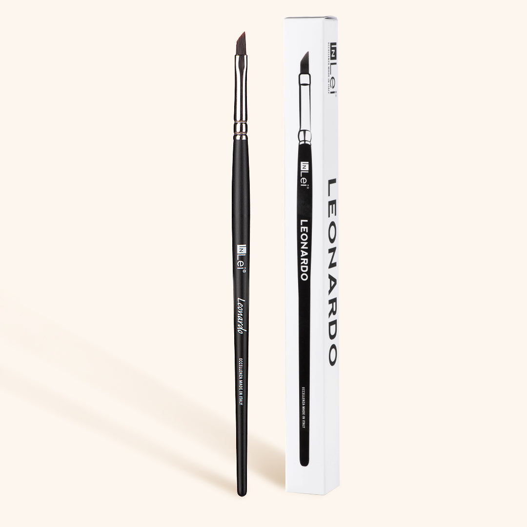 InLei® Multifunctional Oblique Lash &amp; Eyebrow Brush