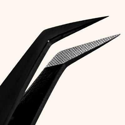 Close Up of Hex Grip Fiber Tip Eyelash Extensions Tweezers